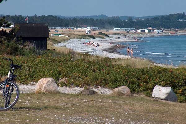 Udsigt langs stranden