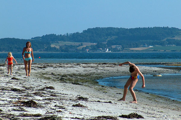 Leg på stranden