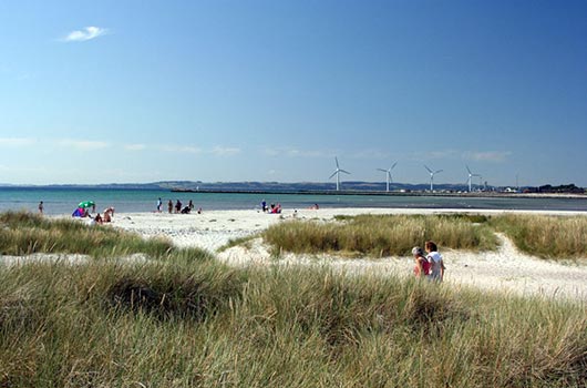 Udsigt langs stranden