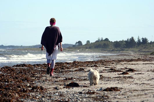 Gåtur på stranden