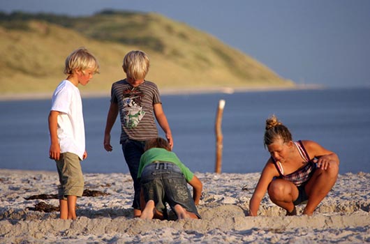 Leg i sandet